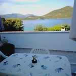 Ivica Apartman Janjina