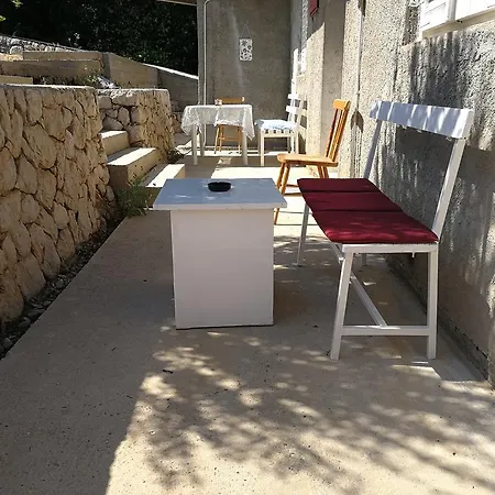 Ivica Apartment *